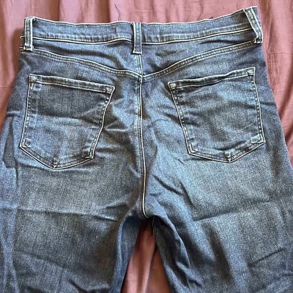 J Brand Alana High Rise Cropped Skinny Jean - Picture 4 of 5